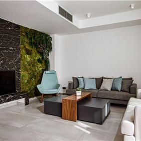 5-Bedroom Luxury Sea-View Villa with Infinity Pool near Dubrovnik – Sleeps 10